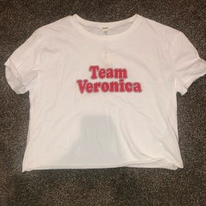 GARAGE BRAND “TEAM VERONICA” CROPPED SHIRT